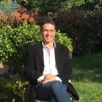 Coach Antonio Rey